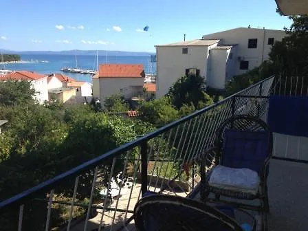 Guest house House Elka Baska Voda