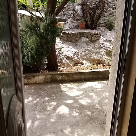 House Elka Guest house Baska Voda