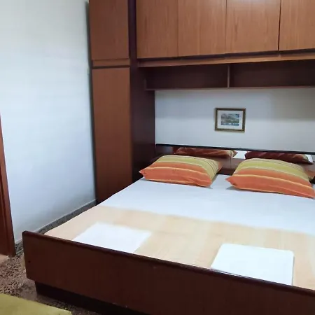 Guest house House Elka *