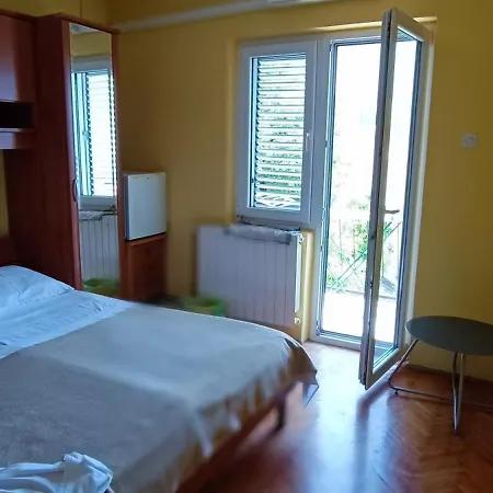 House Elka *