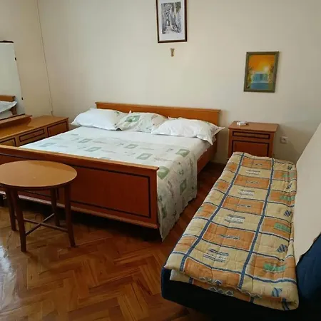 Guest house House Elka *