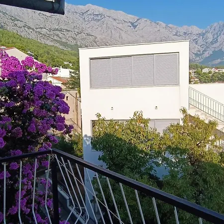 House Elka Baska Voda