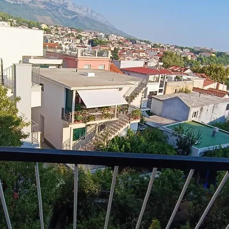 Guest house House Elka