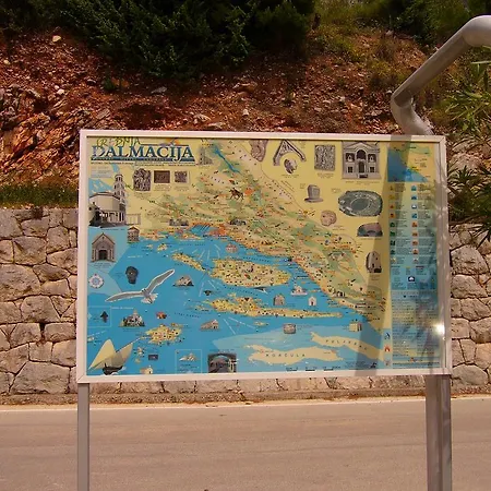 House Elka Guest house Baska Voda